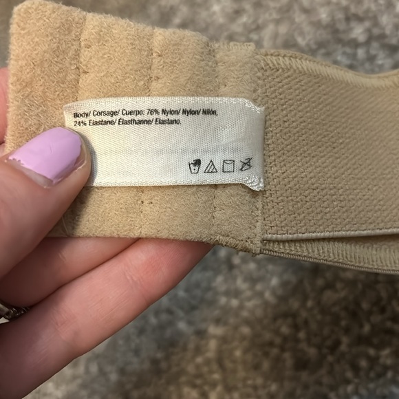 Maidenform 34C Strapless Bra with attachable straps - Picture 14 of 16